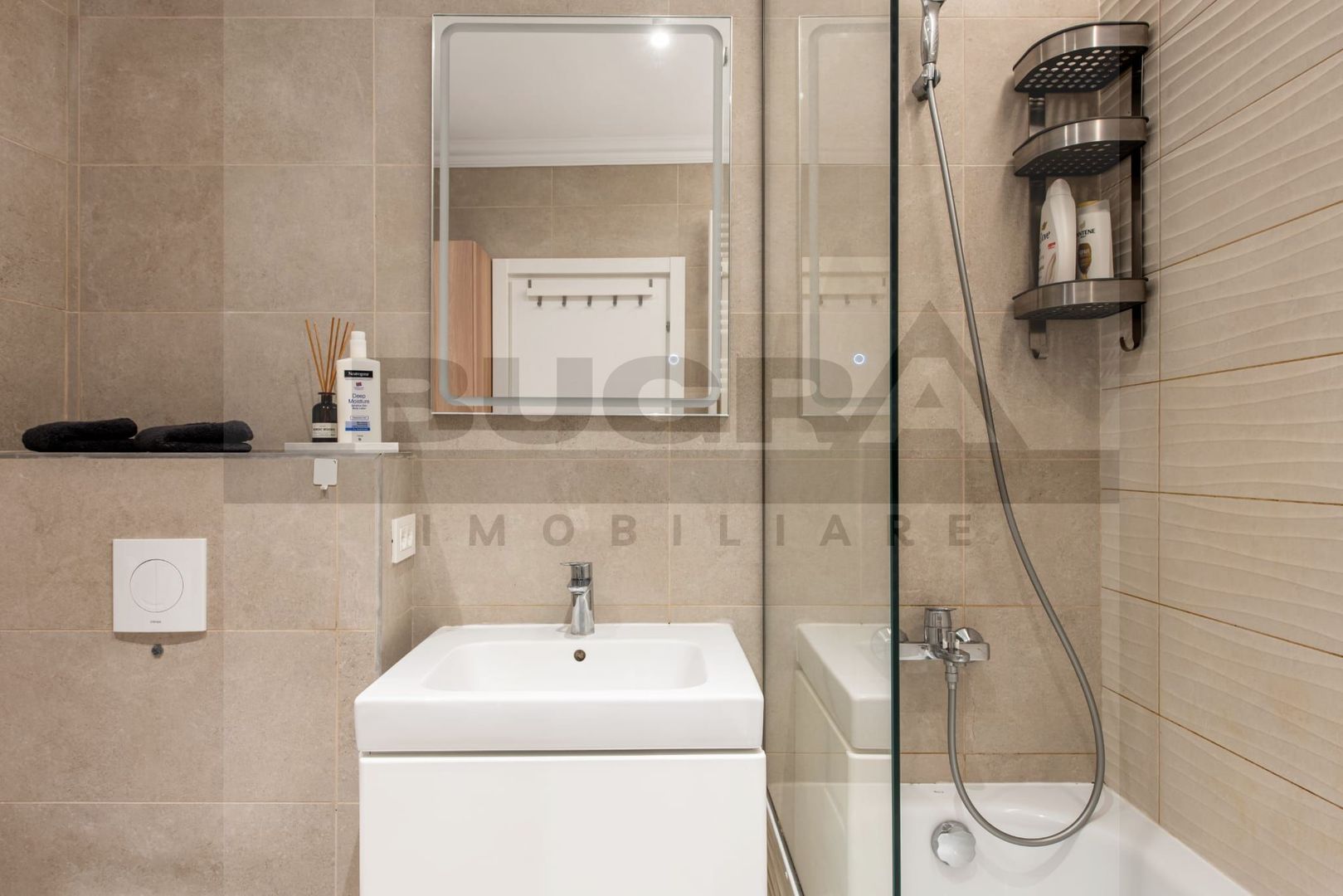 Apartament 50 mp, mobilat si finisat lux, zona The Office - Poză 16
