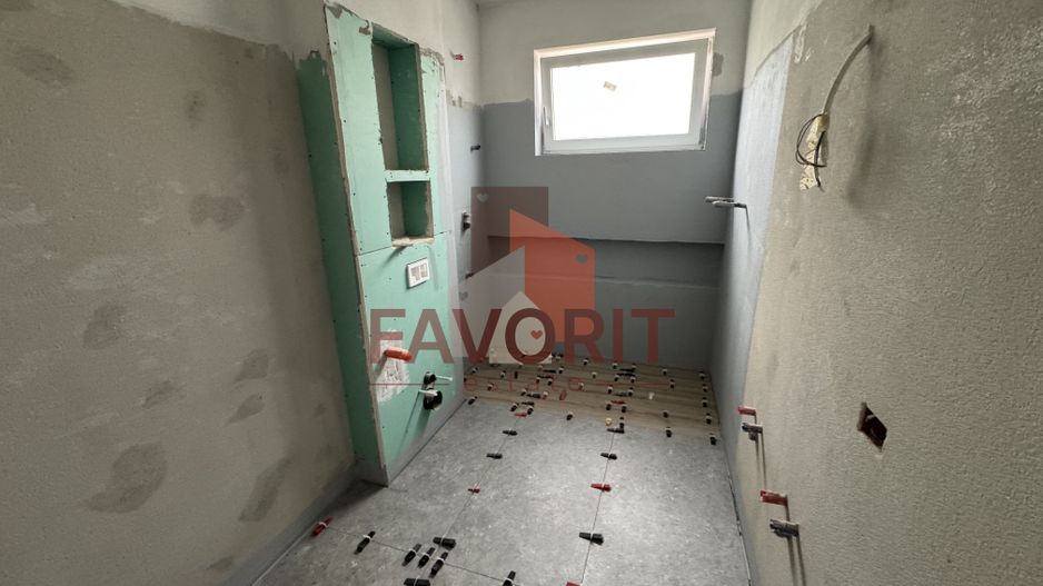 Apartament cu 4 camere pe 2 nivele. 108 mp utili. 2 locuri de parcare - Poză 7