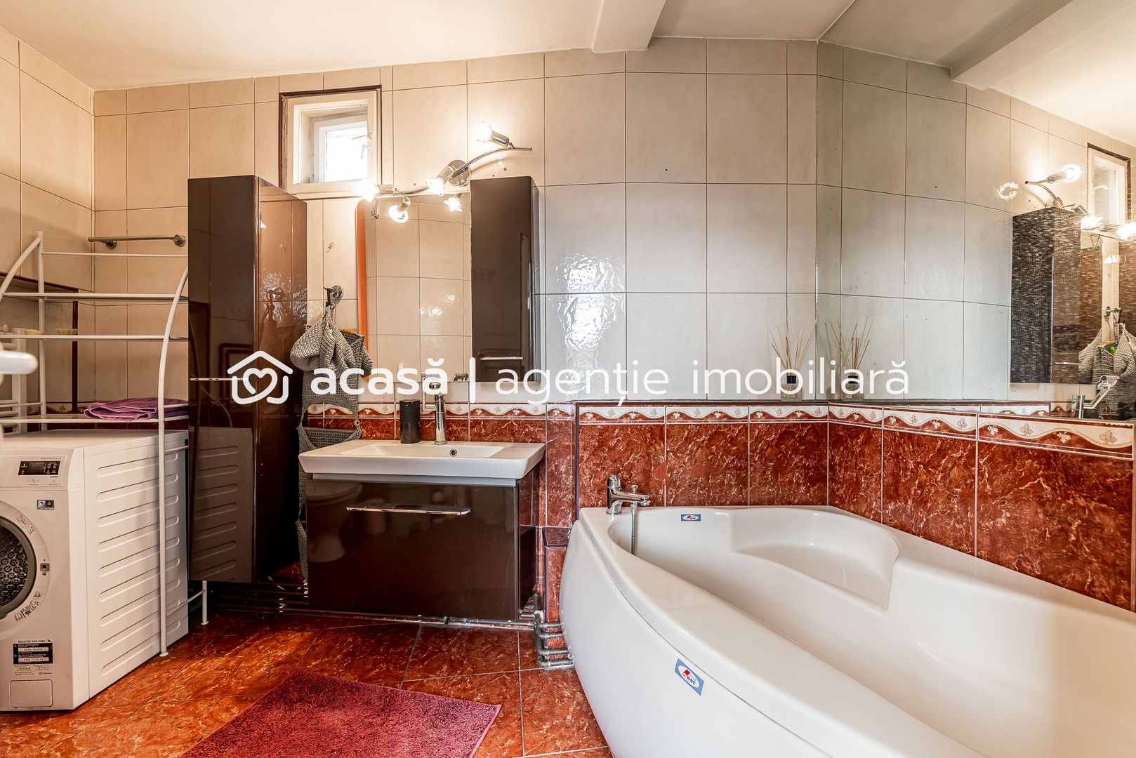 Casă cu 5 camere în Aradul Nou - locul unde linistea devine acasă - Poză 11
