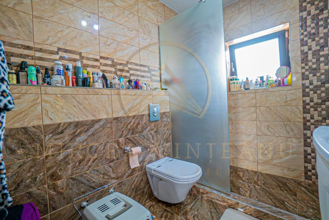 Palazu Mare / Elvila  - Vila deosebită compusă din S+P+2E, mobilata și utilata - Poză 32