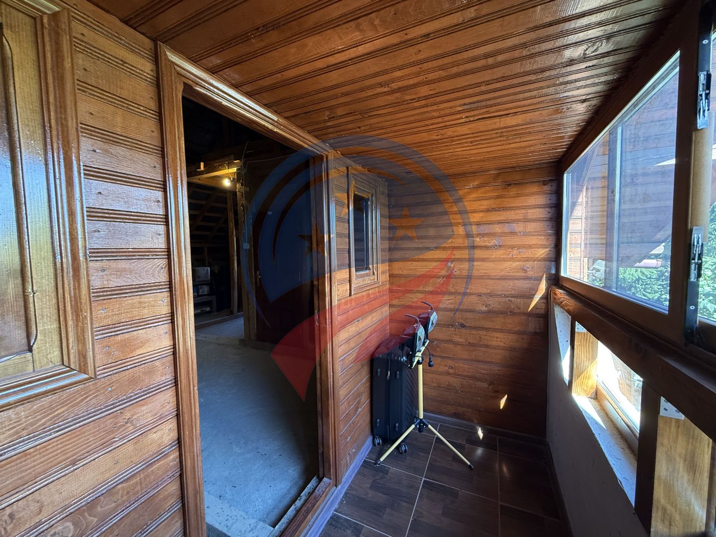 CASĂ DE VÂNZARE – MĂLURENI, JUDEȚUL ARGEȘ | 154 MP | TEREN 2.100 MP - Poză 42