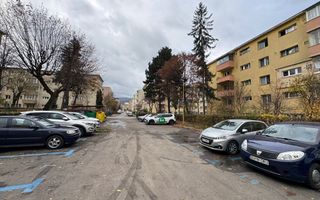 Apartament cu 3 camere Calea Bucuresti - Poză 13