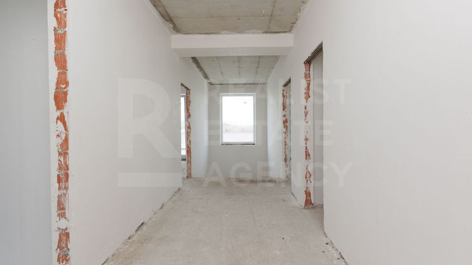 Vânzare, Hi-Tech, 2 nivele, 4 camere, strada  A. Lăpușneanu, Budești - Poză 16