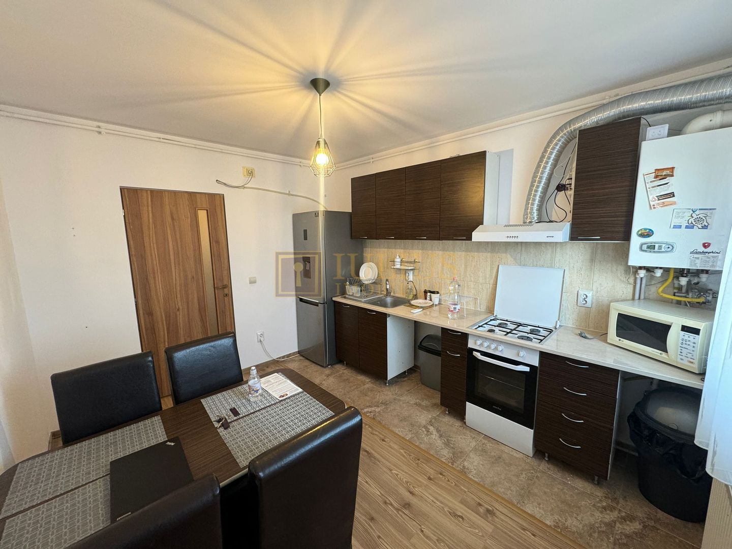 Zona Bucovina-2 Camere centrala proprie +Ac - Poză 10