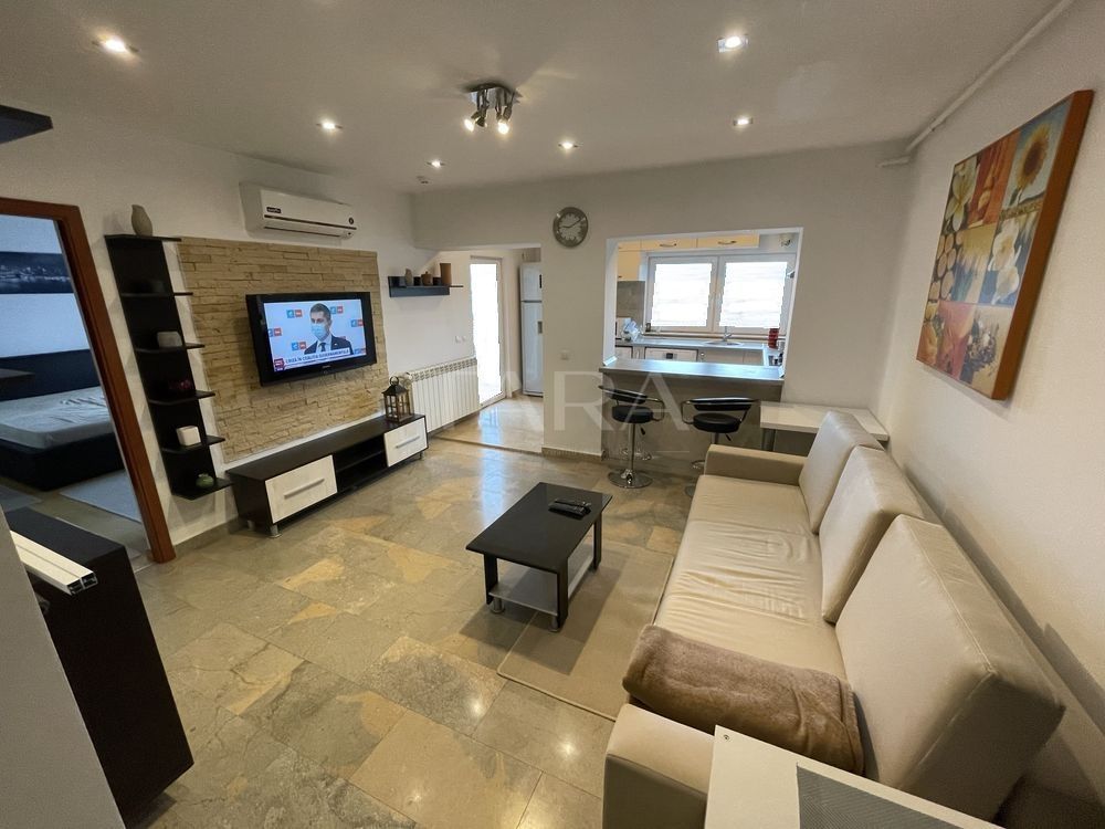 Vanzare apartament cu 2 camere in Sannicoara - Poză 5