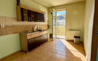 Apartament cu o camera -Eroilor Floresti - Poză 4