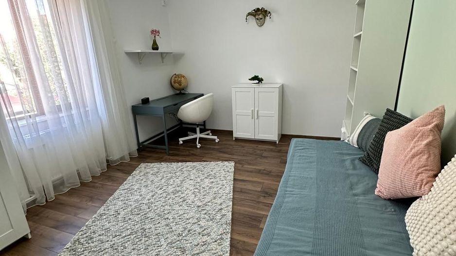 Imobil cu destinatii multiple- 6 apartamente - Poză 35