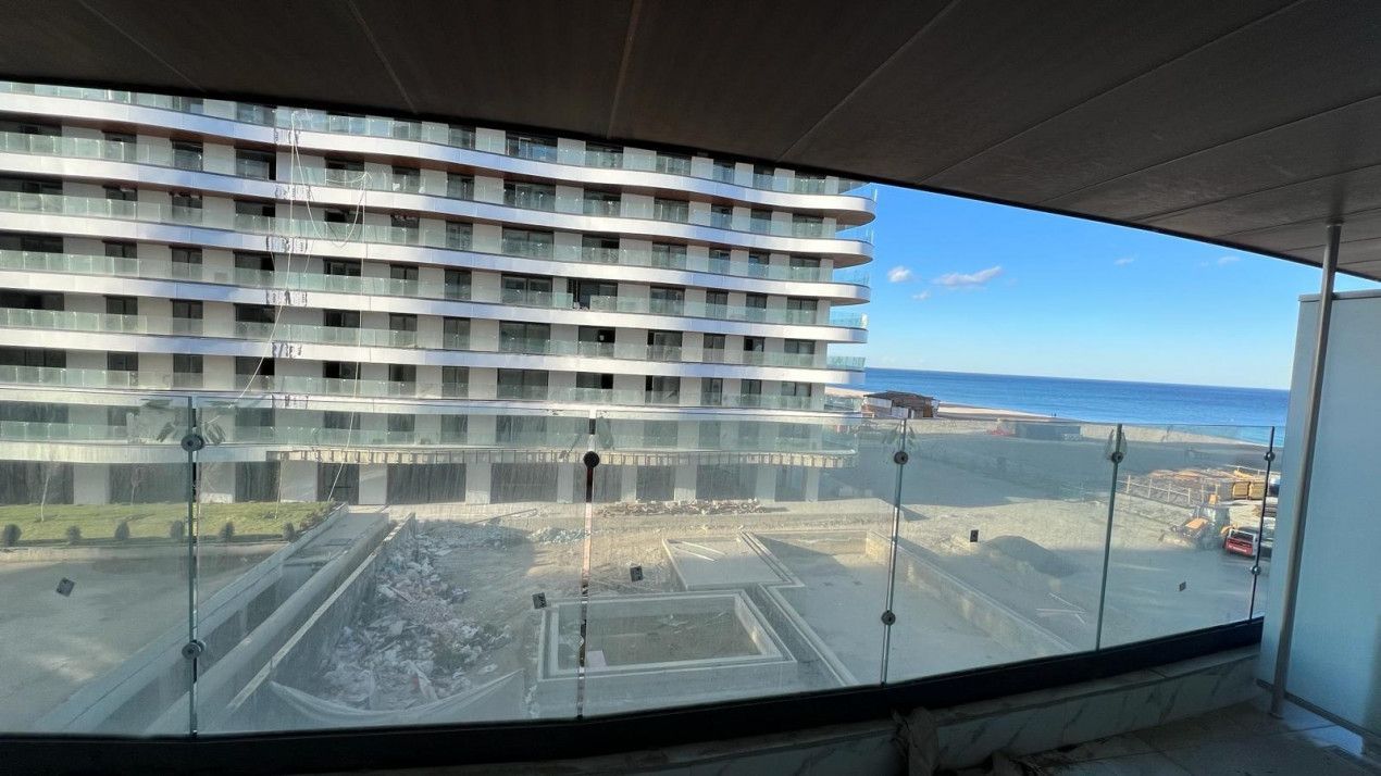 Stațiunea Mamaia - Garsoniera cu vedere la mare situată în Complex Casa Del Mar - Poză 6