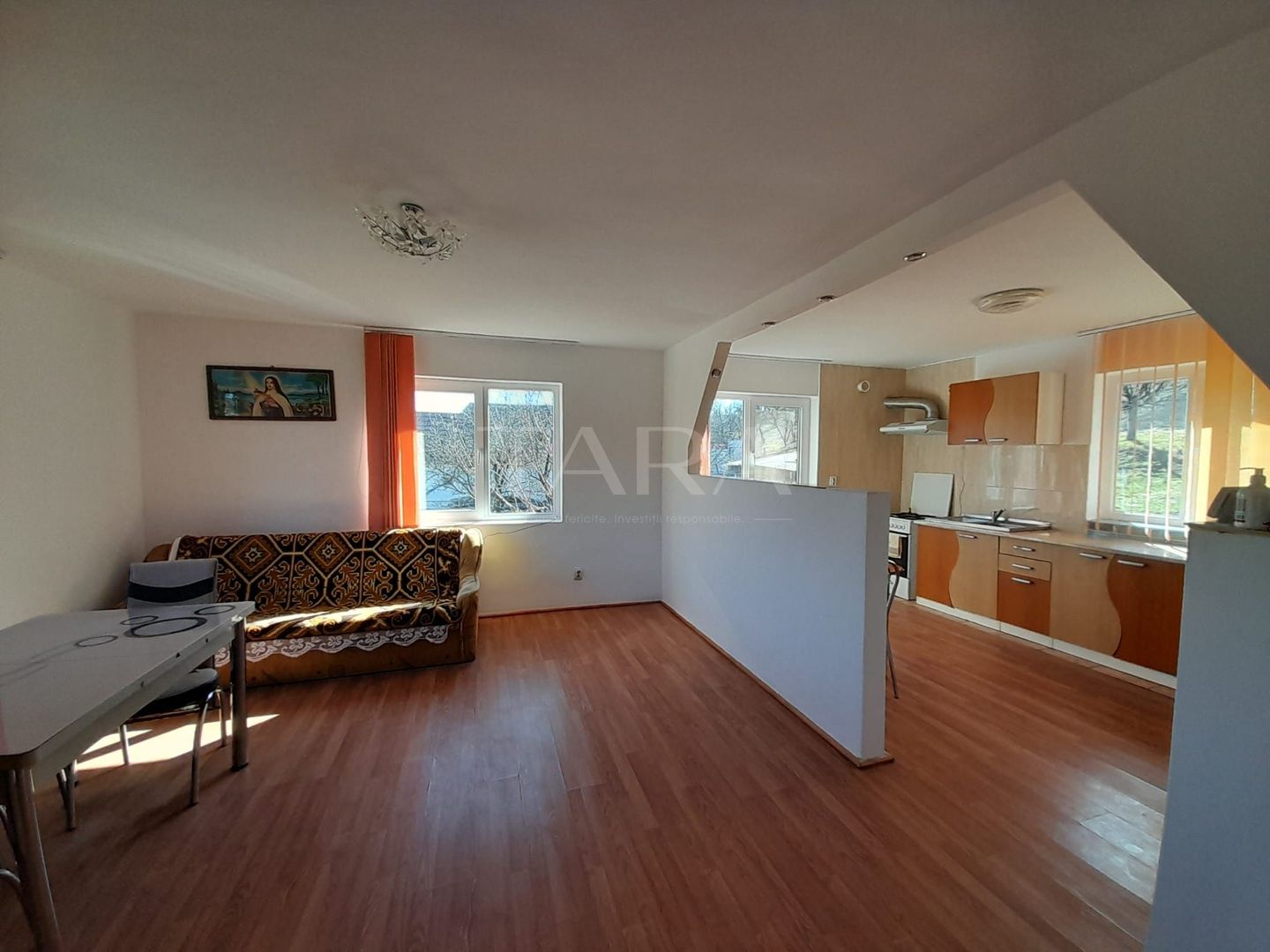 Casa de închiriat, zona Iris - Poză 1