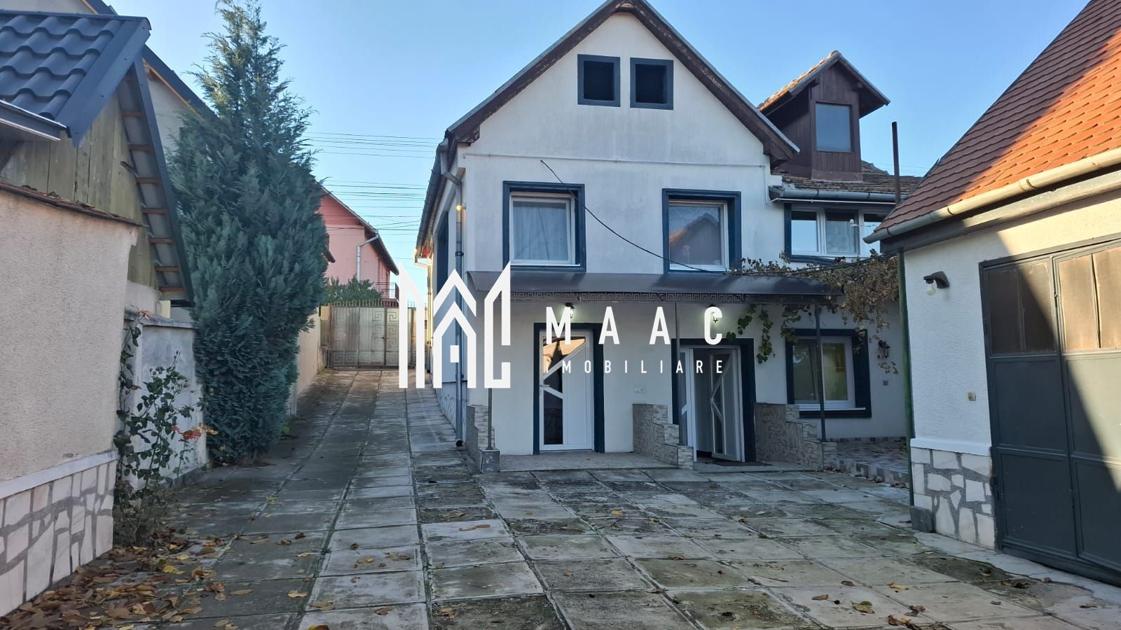 Casa 6 camere I 649 mp I Curte I Garaj I Zona Piata Cluj - Poză 1