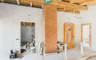 Casă individuală cu etaj 156 mp utili, teren 983mp - Poză 2