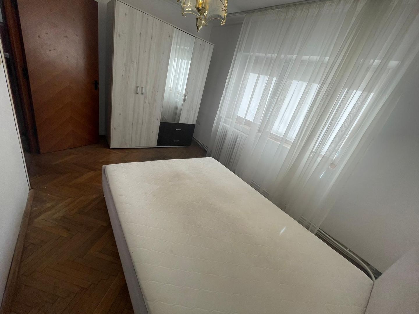 Apartament 3 Camere De Vanzare| Semidecomandat | 66mp | Manastur - Poză 1