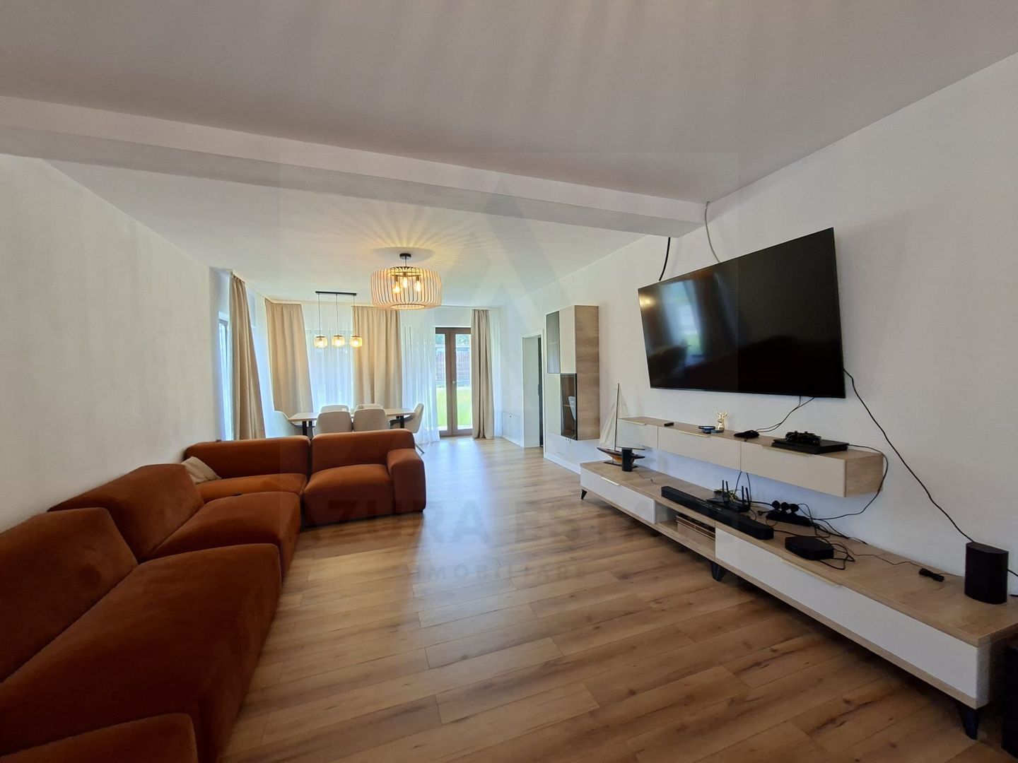 Casa individuala 140 mp utili pe un singur nivel teren 500 mp Tocile - Poză 1