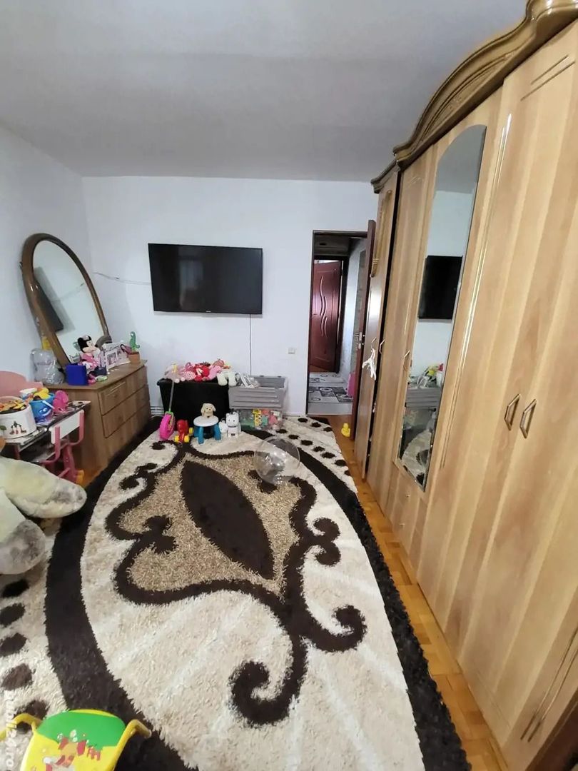 Lipovei | 2 camere | Decomandat | Centrala proprie | 2 balcoane - Poză 3