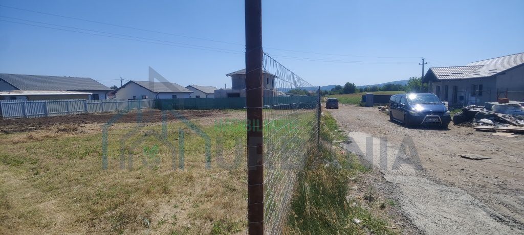 Teren de vânzare cu autorizație de construcție în Holboca, Str. Oborului - Poză 4