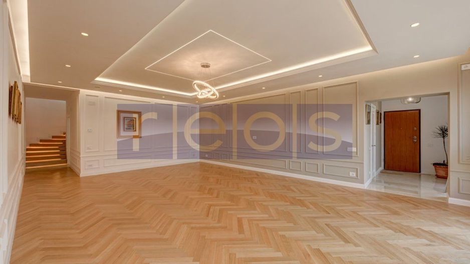 PENTHOUSE | 5 CAMERE | BORDEI - Poză 1