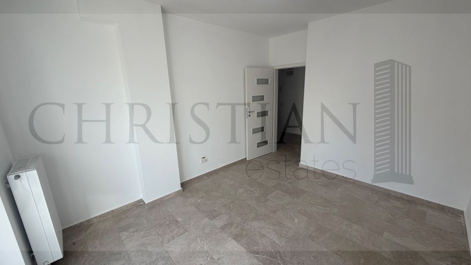 SPATIU COMERCIAL STRADAL  - Exigent Plaza Faza 2 - Trafic Intens - Poză 11