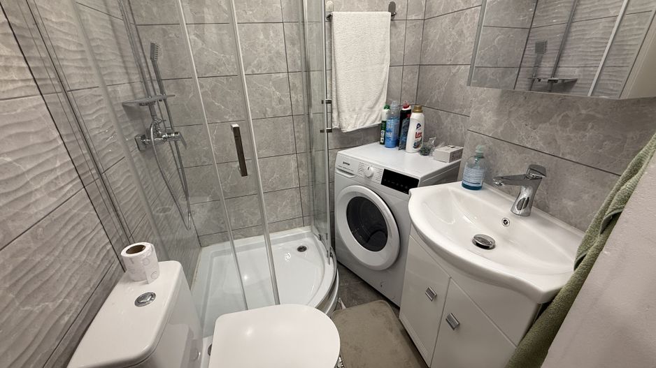 GARSONIERA - FLOREASCA, BLOC REABILITAT, MASIAN DE SPALAT VASE, MODERN - Poză 5