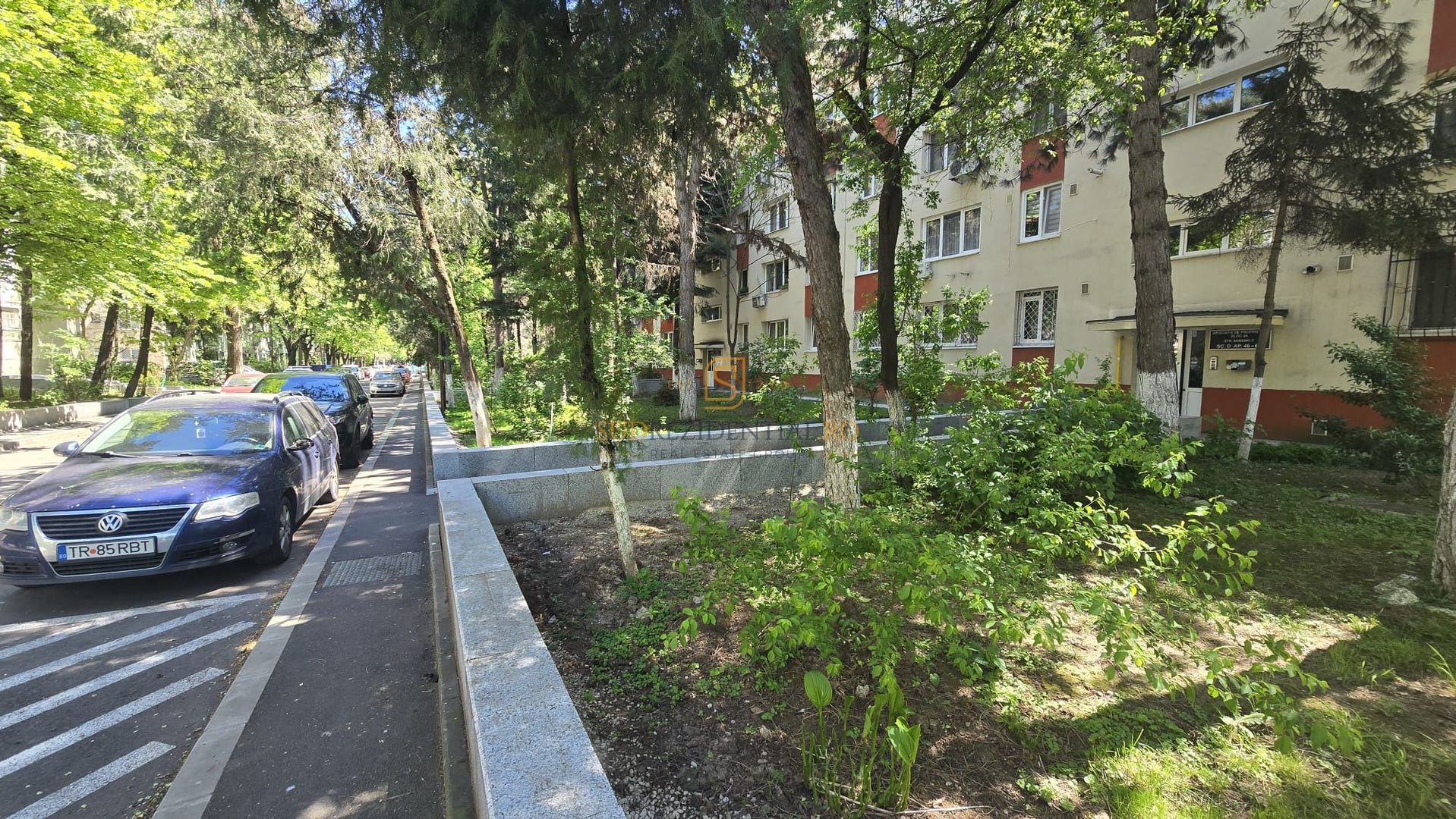 Apartament cu 4 camere de vanzare, Bd. C-tin Brancoveanu, Sector 4 - Poză 18
