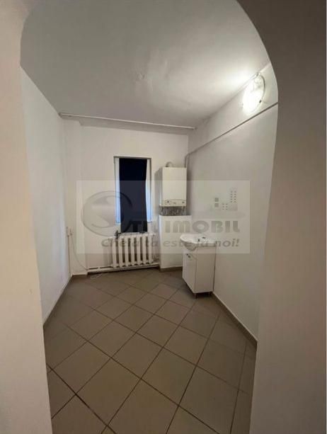 Spațiu comercial de vânzare – Splai Bahlui Mal Drept-105 000 € - Poză 3