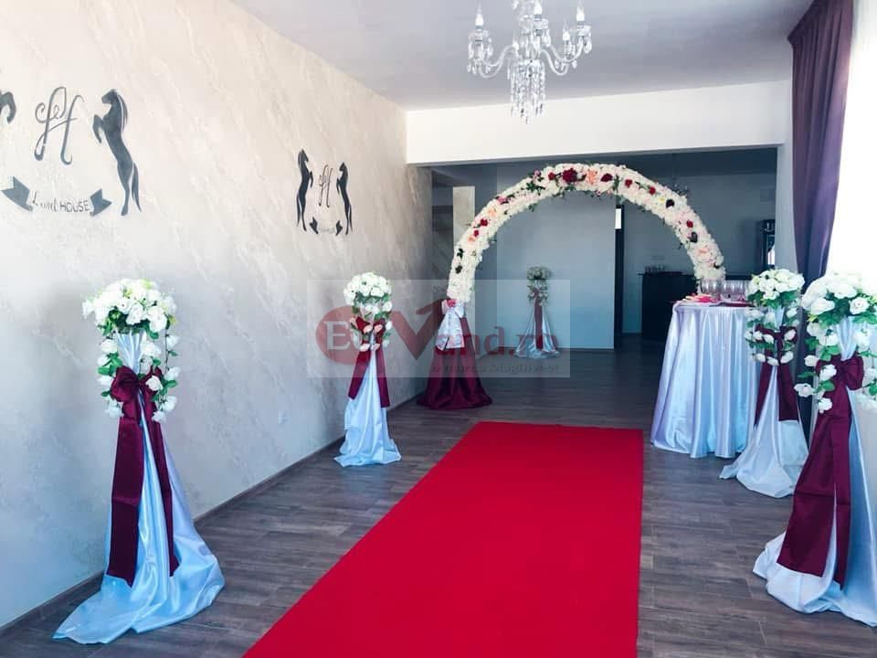 LORD HOUSE EVENTS – salon de evenimente premium, loc. Pechea - Poză 10