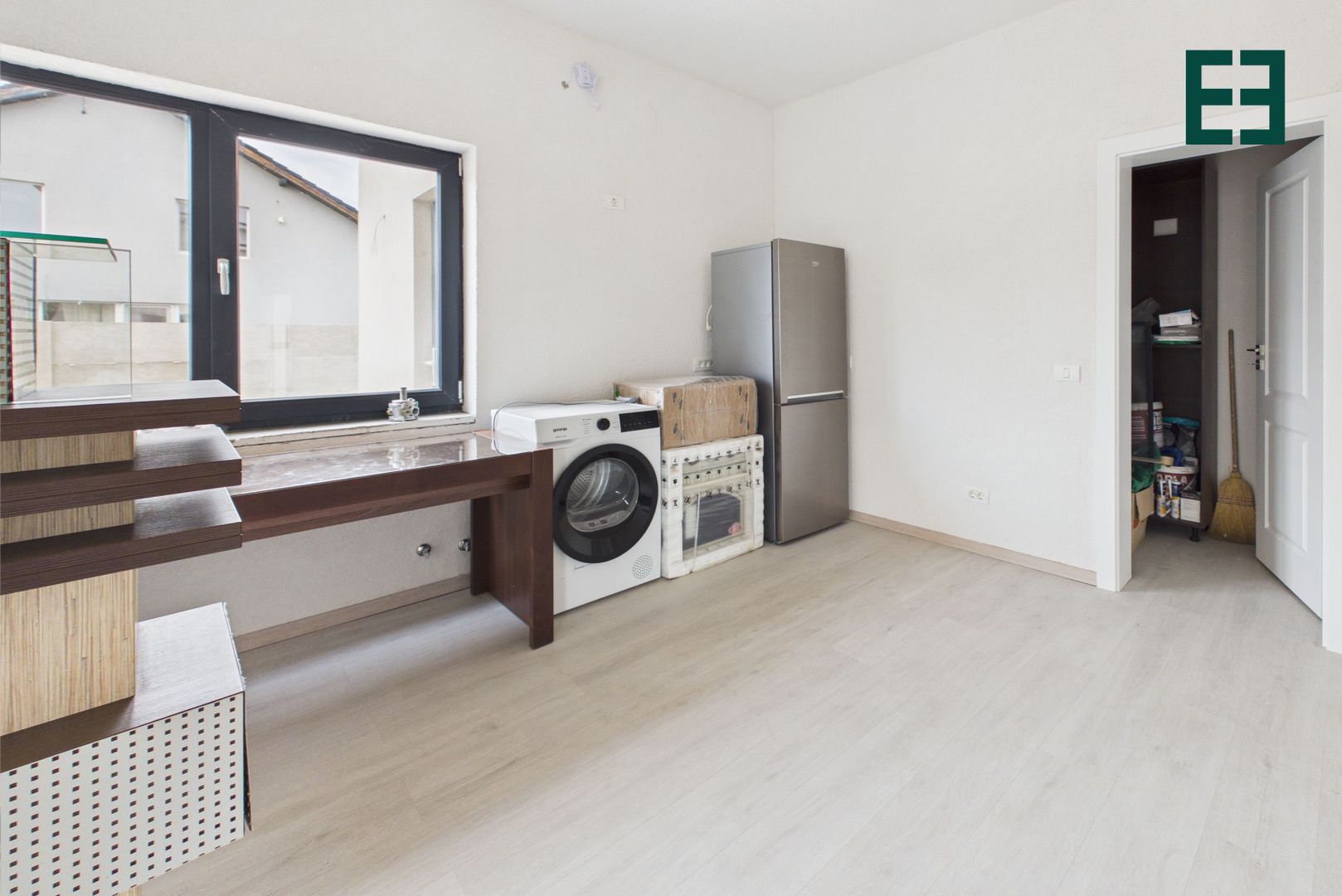 Casă nouă cu 4 camere - Tisa Nouă - Arad - Poză 9