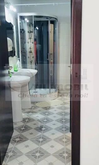 Apartament 4 Camere Ultracentral - 675 euro - Poză 6