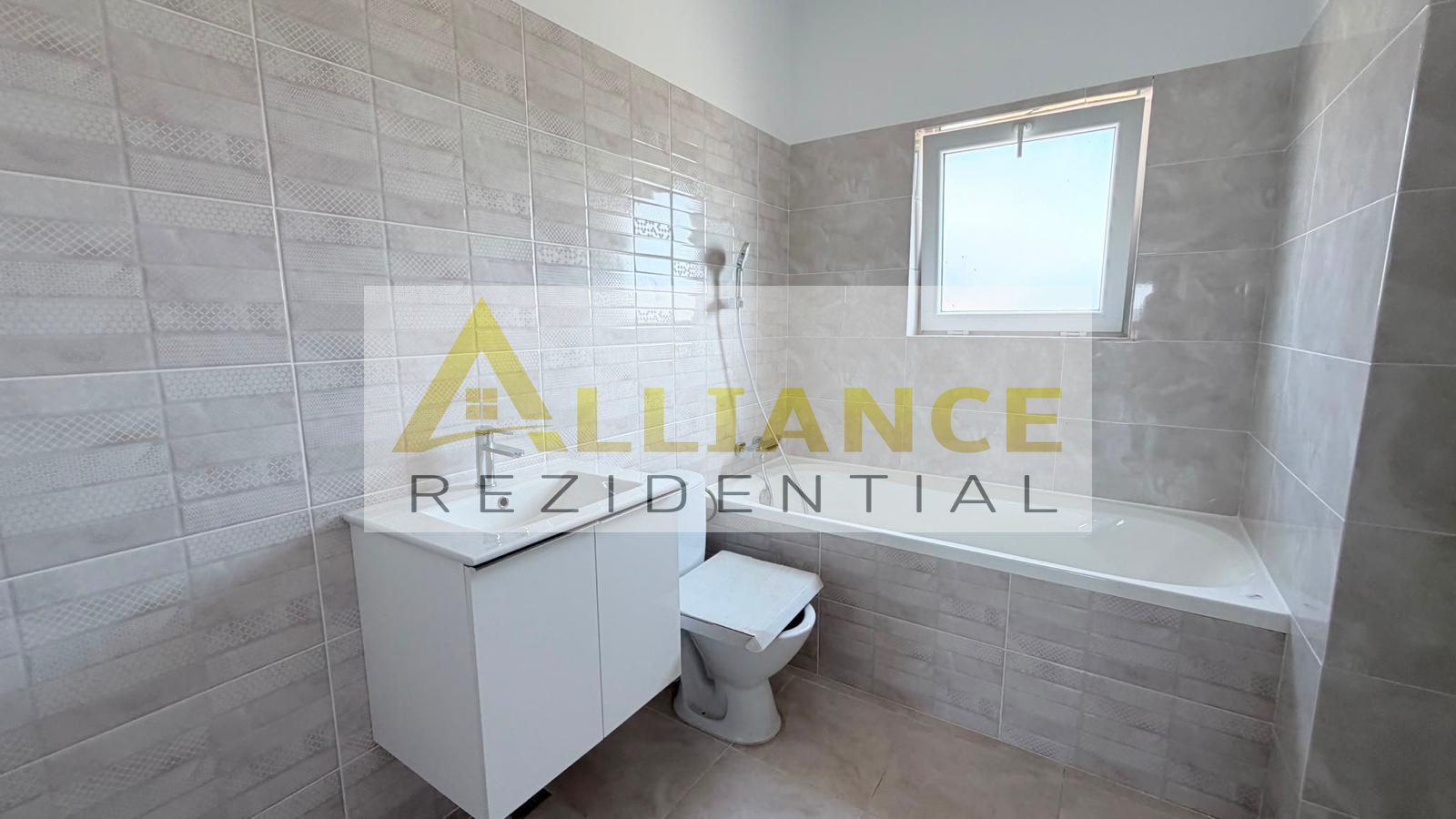 Casa tip duplex || 4 camere 3 bai || teren 207mp - Poză 4