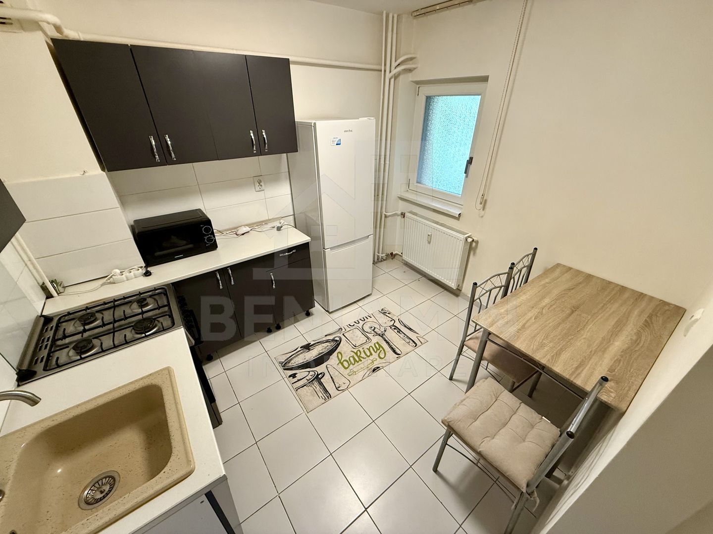 2 camere decomandat - parter - mobilat - utilat - centru - Ramada - Poză 4