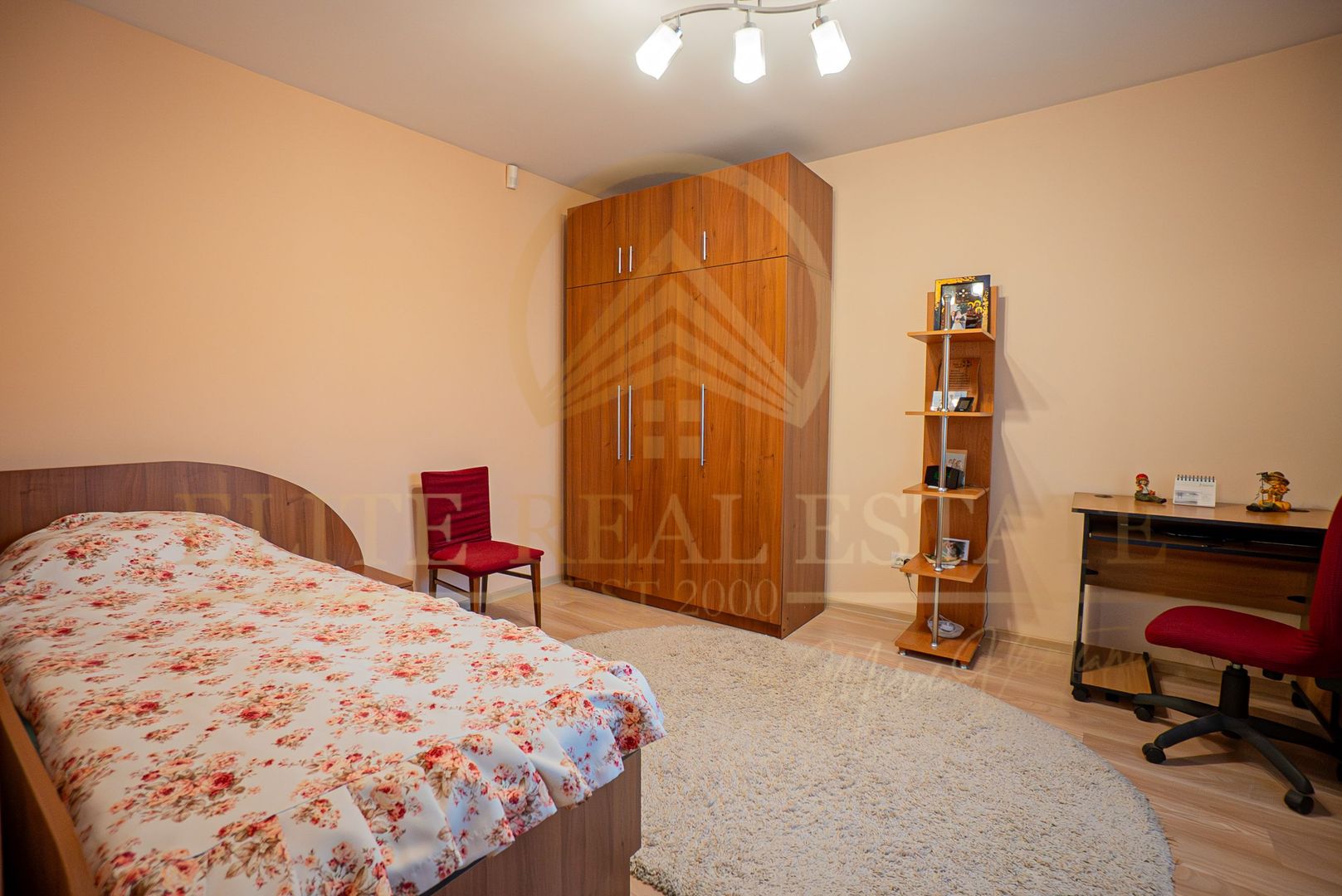 Casa P+1+M - 5 camere - Garaj - Panouri Fotovoltaice - Bratianu - Poză 17