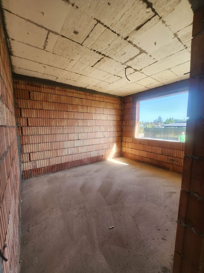 Casa noua de vanzare Smeura 185 K - Poză 8