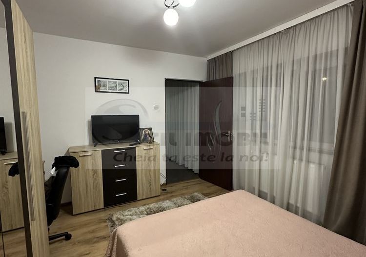 Apartament 2 camere decomandat in TG. Cucu - 72 mp - Etaj 1 ! - Poză 4