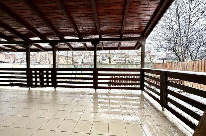 Casa de inchiriat - intrarea în Dumbravita - Poză 27