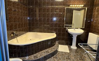 Casa individuala, 5 camere, curte, terasa, garaj, Gruia, zona Panoramic - Poză 15