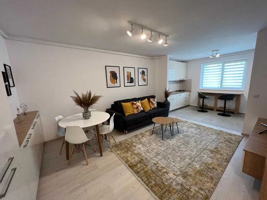 Apartament 2 camere cu centrală proprie și parcare - Poză 3