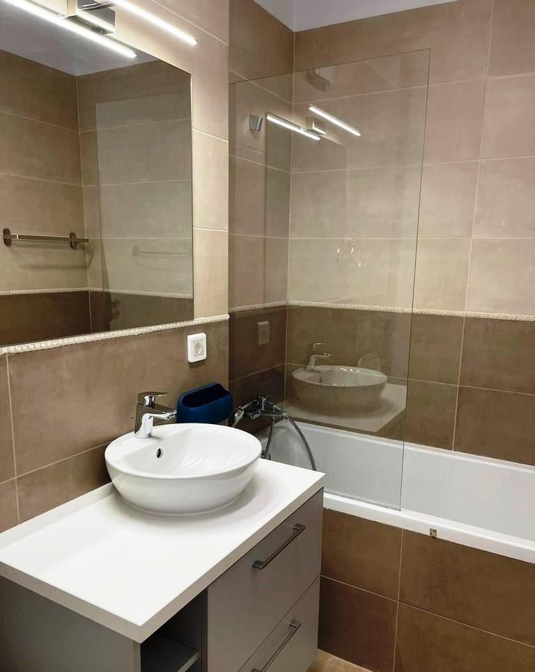 Apartament 3 camere cu gradina privata | zona Sisesti - Poză 11