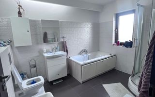 Casa  nouă de vanzare cu garaj,  în zona Micesti - Poză 11