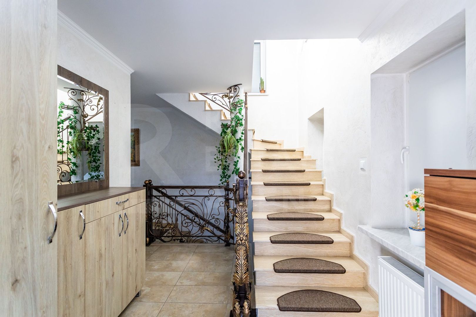 Vânzare, casă, 3 nivele strada Livezilor, Cricova. - Poză 10