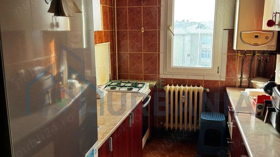 Apartament 3 camere, zona Podu Ros, proximitate Palas - Poză 3