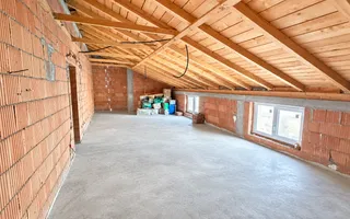 Casa cu 5 camere la rosu, nou construita, Sagu/ sau schimb cu apartament - Poză 11