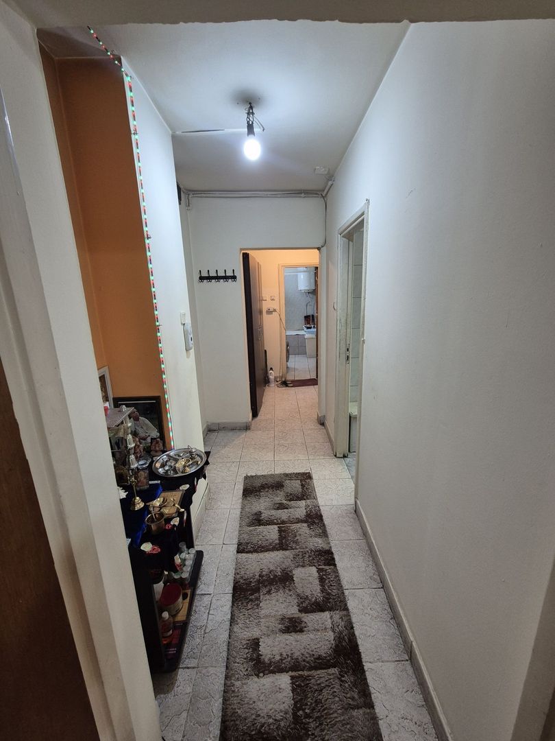 Vanzare Apartament 2 Camere Bd. Unirii la intersectia Nerva Traian cu O. Goga - Poză 4