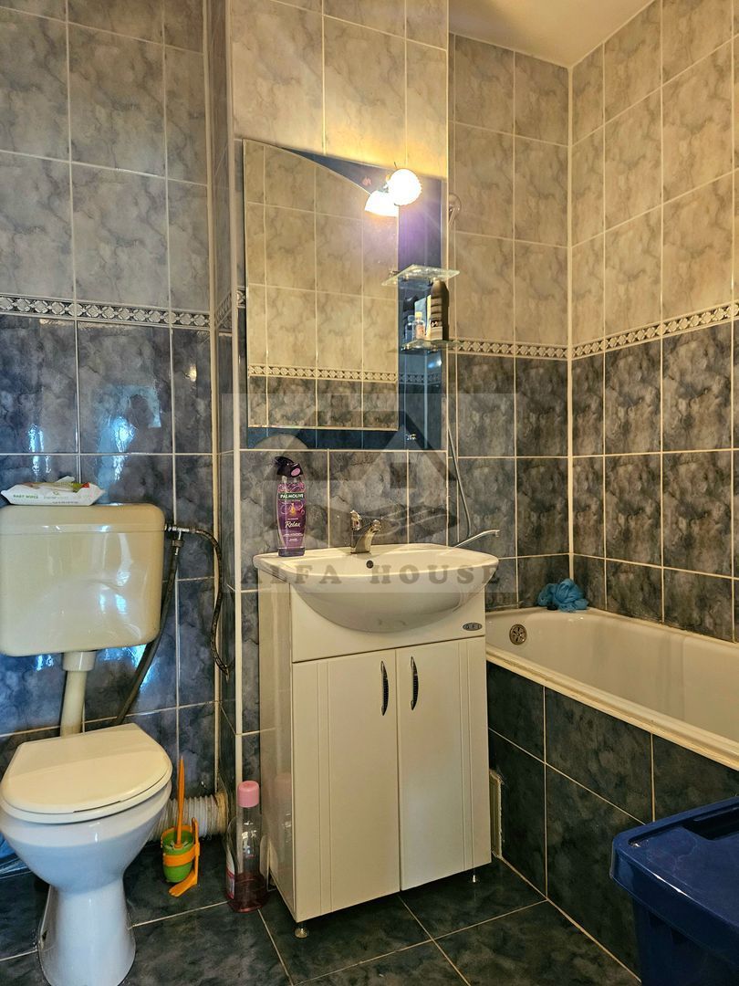 Apartament cu doua camere, zona Racadau 50 mp - Poză 8