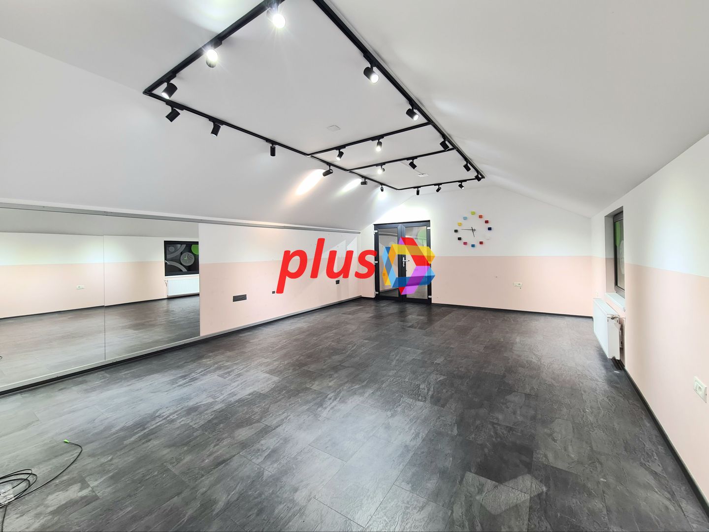 Spatiu birouri de închiriat Brasov - 63 mp  # plus-imo - Poză 3