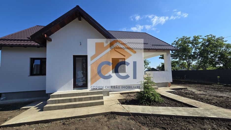 Casă Nouă Modernă de Vânzare –Sărata, Bacău,Confort, Spațiu și Liniste - Poză 2