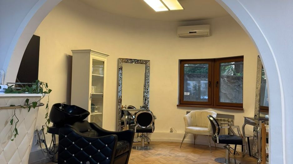 Apartament Victoriei, 79 mp, Parter - Potrivit Locuință sau Spațiu Comercial v19 - Poză 4