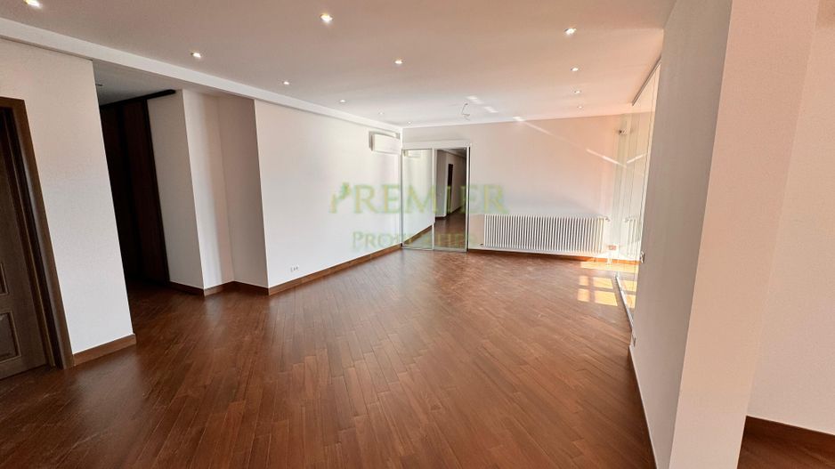 Apartament  bloc 2010 Dorobani - Poză 13