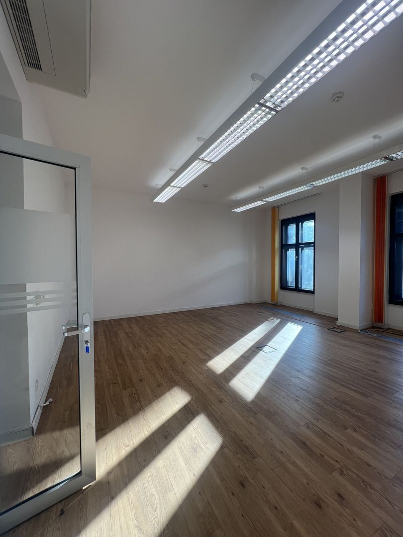 Birouri zona centrală - Poză 21