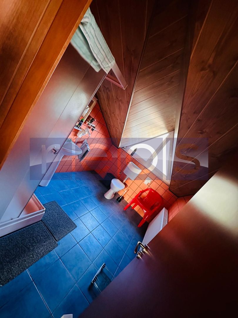 VILA DE VANZARE PE LAC | CREVEDIA | 7 CAMERE - Poză 23