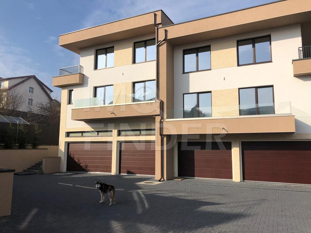 Inchiriere apartament 3 camere situat in vila privata, zona UMF - Poză 9