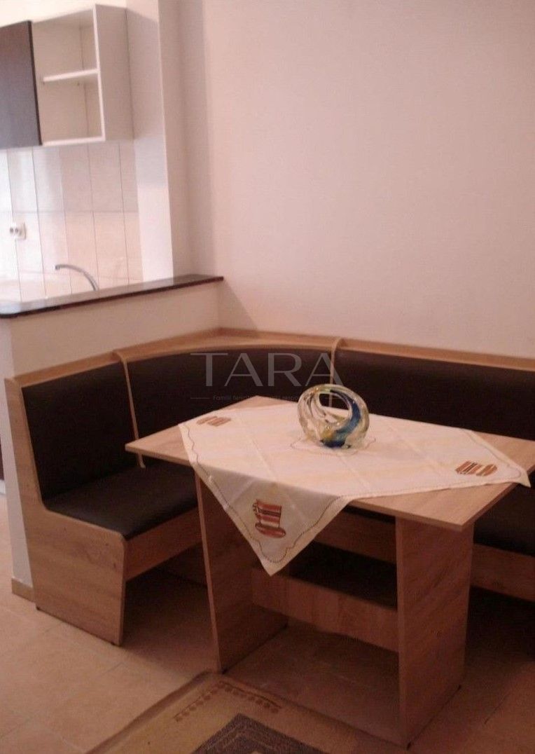Apartament cu 1 cameră de vânzare, in Floresti - Poză 1